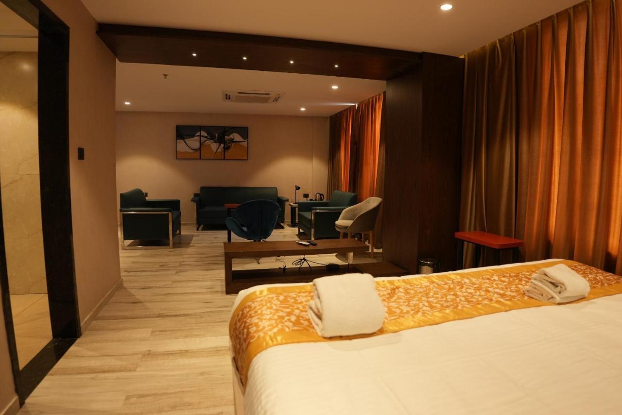 Hotel Ocean Vista Bay Visákhapatnam Kültér fotó