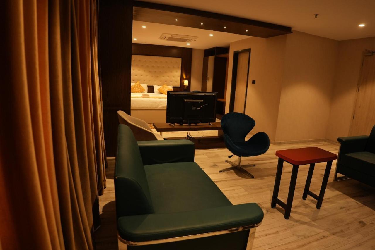 Hotel Ocean Vista Bay Visákhapatnam Kültér fotó