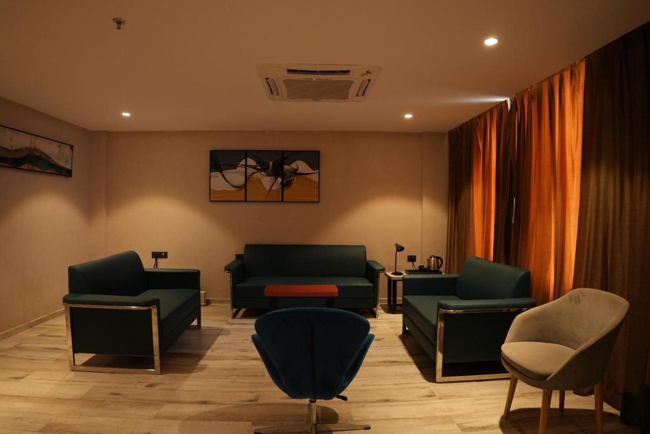 Hotel Ocean Vista Bay Visákhapatnam Kültér fotó